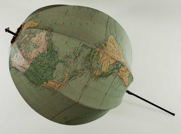 Betts Collapsible Globe 1925